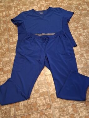 Scrubstar Women’s Royal Blue Scrub Set Size Xlarge
